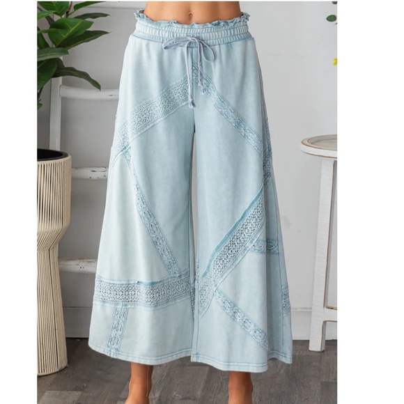 OLI AND HALI “ Newton 2 “ Oli & Hali Terry Wide Leg Pants with Lace Trim SR40 - Picture 1 of 7